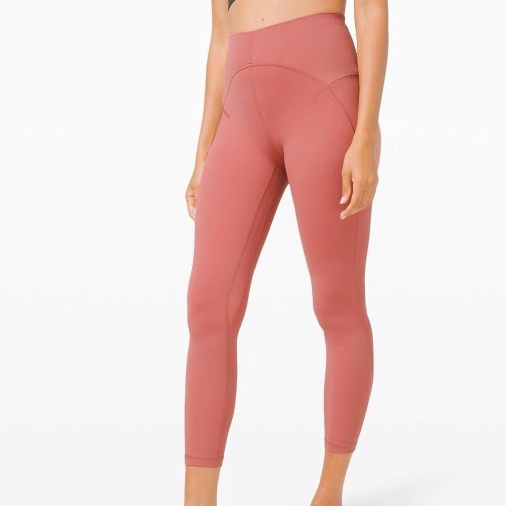 Lululemon Unlimit High Rise Tight 25” Leggings in Brier Rose Women’s Size 4